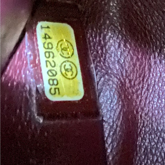 Chanel Reissue Patent Leather 12” Authentic - Picture 3 of 14